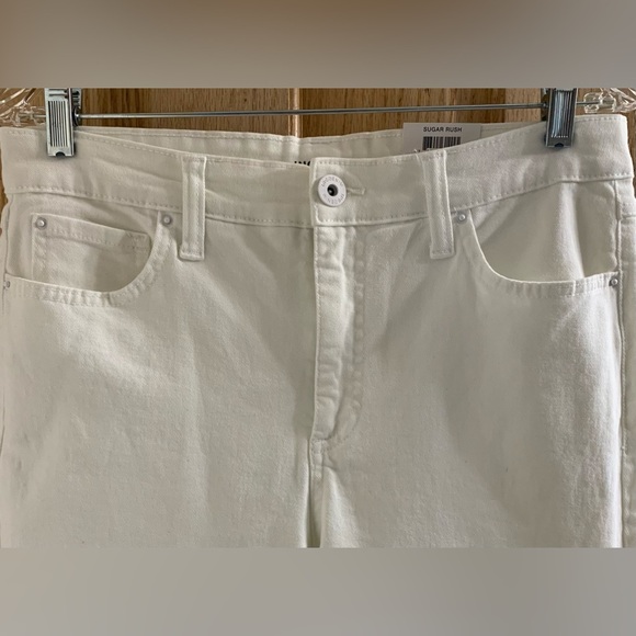 NWT INC DENIM WOMENS WIDE LEG HIGH RISE CROP BRIGHT WHITE FRAYED 8/29 - Picture 3 of 9